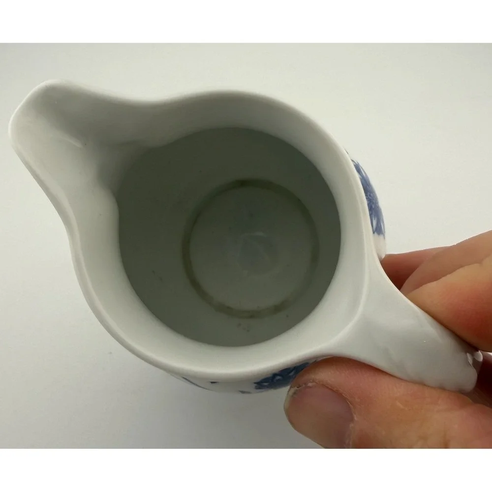 Jellmann Weiden‎ Bavaria W Germany Rose Pattern Creamer Pitcher Blue White